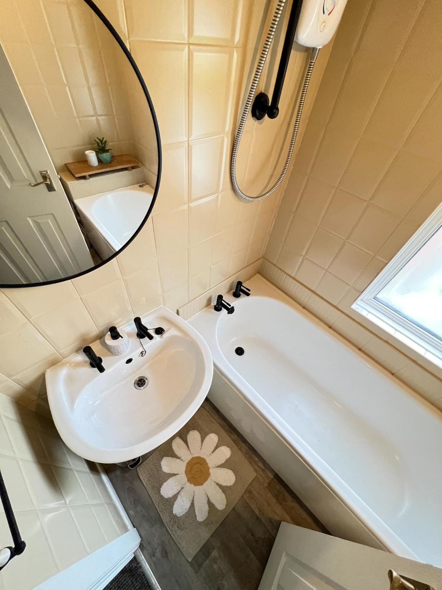 Victoria Road Guesthouse Belfast Ngoại thất bức ảnh